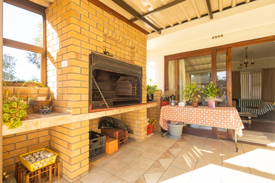 3 Bedroom Property for Sale in Amanda Glen Western Cape